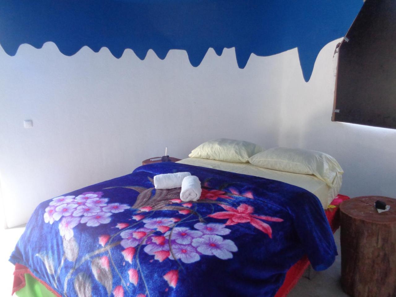 Pensao Casa José Doce Bed and Breakfast Portela Esterno foto